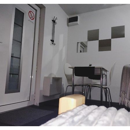 Apartmani Domo Sd สเมเดเรโว ภายนอก รูปภาพ