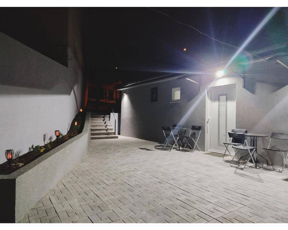 Apartmani Domo Sd สเมเดเรโว ภายนอก รูปภาพ